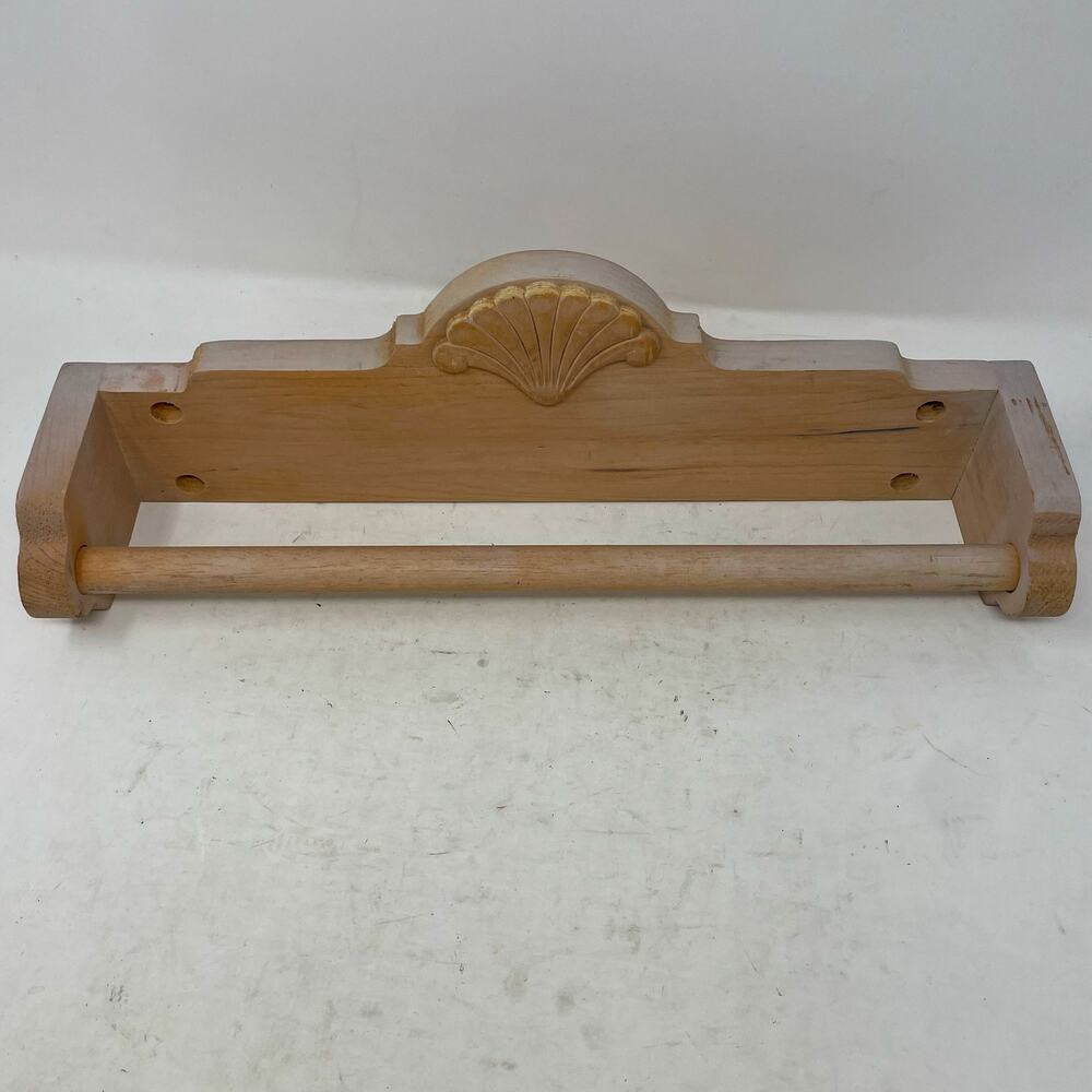 Vintage 1990s Wooden Towel Bar Seashell Fan Chalk Paint